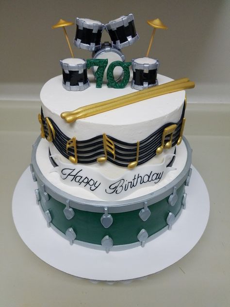 Drum Cake Ideas, Trumpet Cake, Drum Birthday Cakes, Music Birthday Cakes, Drum Birthday, Bolo Musical, Music Themed Cakes, Music Cakes, Music Cake