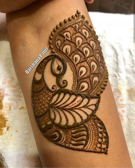 Peacock Mehndi, Beautiful Simple Mehndi Design, Peacock Mehndi Designs, Indian Mehndi Designs, Mehndi Designs 2018, Henna Art Designs, Mehndi Designs Bridal Hands, Mehndi Design Pictures, Modern Mehndi Designs