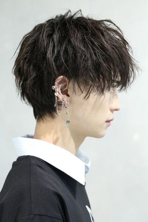 Unisex Haircuts, Mens Haircuts Straight Hair, Devil Man, Androgynous Hair, Messy Haircut, Korean Short Hair, Asian Men Hairstyle, Man Face, Hair Inspiration Short