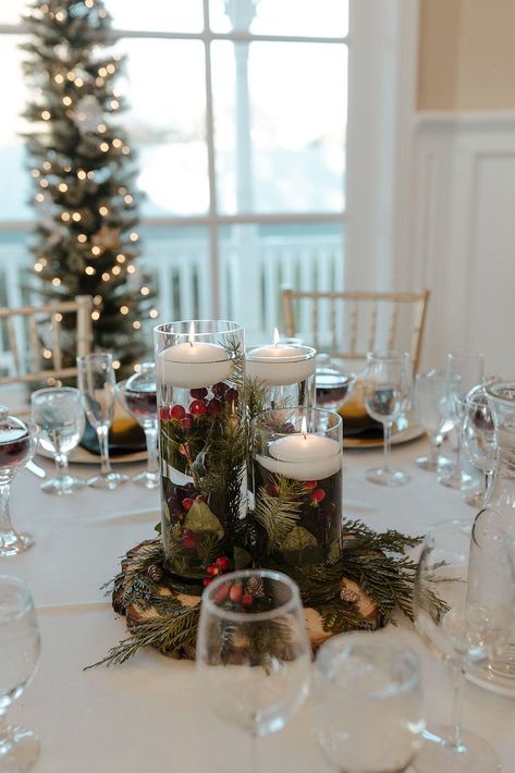 Winter Wedding Decorations in Arizona | Travel Photographer | These winter wedding table decorations were so cute and totally gave off Christmas spirit! I loved the Christmas colors and winter wedding flower decorations so much. See winter wedding decorations ideas, winter wedding venue decorations, winter wedding decorations ceremony and winter wedding decorations tables. Book my husband and I for your Arizona wedding photos or adventurous elopement photo and videography at kalimphotos.com! Winter Wedding Cocktail Hour Decor, Winter Backyard Wedding Ideas, December Wedding Dessert Table, Christmas Wedding Top Table, Winter Wedding Gifts For Guests, Venue Christmas Decorations, Round Table Winter Centerpieces, Winter Shower Centerpieces, Minimalist Christmas Wedding