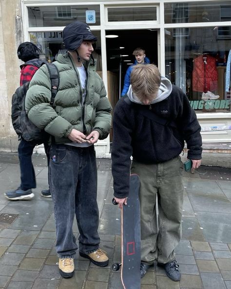 Polar Skate Co Outfit, Trapper Hat Outfit Men, Polar Big Boys Outfit, Green Puffer Outfit, Green Winter Jacket Outfit, Winter Skater Outfit, Winter Pics Aesthetic, Big Puffer Jacket Outfit, Polar Outfit