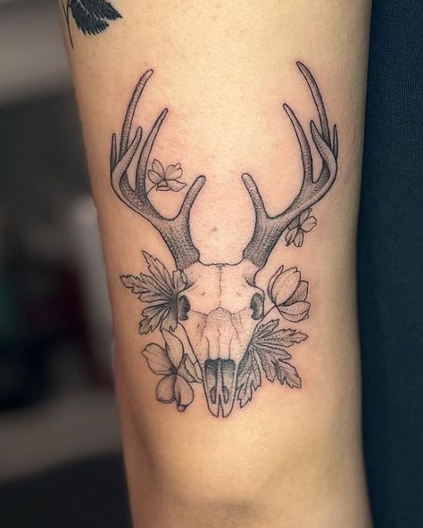 Just a reminder that we do big work as well! Hit up our artists for bigger work! #sandiegotattooshop Feminine Deer Skull Tattoo, Deer Antler Knee Tattoo, Elk Antlers Tattoo, Caribou Antler Tattoo, Deer Skull Knee Tattoo, Antler Knee Tattoo, Floral Deer Tattoo, Deer Antler Tattoo With Flowers, Parent Tattoo