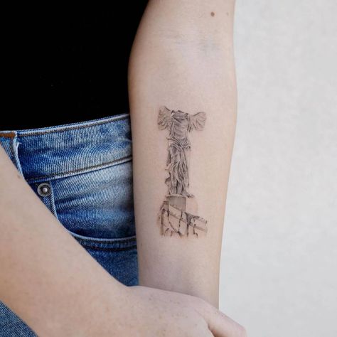 Winged Victory of Samothrace. Winged Nike Tattoo, Goddess Of Victory Tattoo, Nike Goddess Of Victory Tattoo, Nike Statue Tattoo, Nike Goddess Tattoo, Nike Of Samothrace Tattoo, Winged Victory Of Samothrace Tattoo, Winged Victory Tattoo, Classical Tattoos