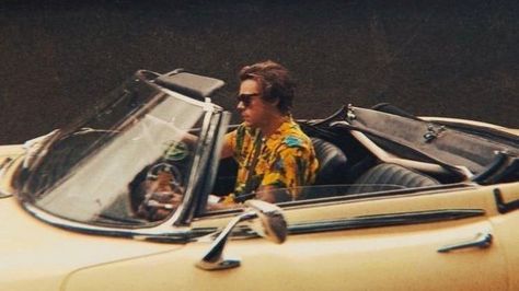 Harry Styles Driving, Dark Harry, Style Header, Harry Styles Songs, Harry Styles Golden, Harry Styles Update, Harry Styles Aesthetic, 70s Aesthetic, Harry Styles Wallpaper