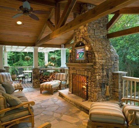 Interesting Homes, Dream Porch, Fireplace Patio, Patio Images, Fireplace Outdoor, Porch Fireplace, Lake Houses, Backyard Designs, Outdoor Patios