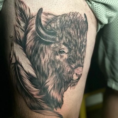 Feminine Buffalo Tattoo, Buffalo Head Tattoo, Buffalo Tattoo Ideas, Buffalo Tattoos, Bison Tattoo, Buffalo Tattoo, Lakota Indians, Buffalo Head, Buffalo Art