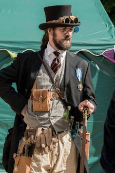 Steampunk Guy, Steampunk Explorer, Mens Steampunk, Steampunk Man, Steampunk Stuff, Steampunk Men, Mode Steampunk, Victorian Gentleman, Steampunk Decor