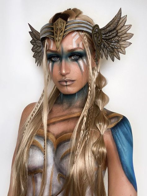 Warrior Face Paint Female, Lagatha Vikings Makeup, Warrior Makeup Female, Odin Costume, Valkyrie Makeup, Viking Woman Costume, Valkyrie Headdress, Valkyrie Cosplay, Winged Warrior