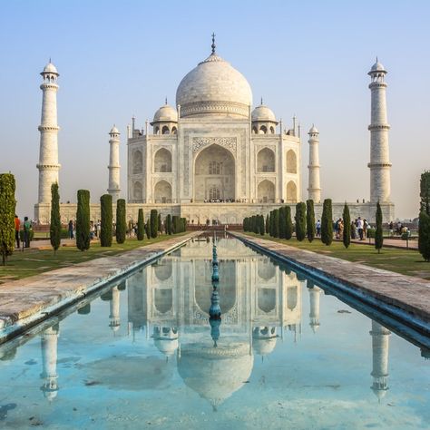 Taj Mahal, Agra city, India. Taj Mahal Image, Delhi Hotel, Delhi Travel, Agra Fort, Taj Mahal India, Famous Buildings, Travel Humor, Top Travel Destinations, Design Bedroom