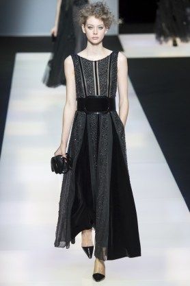 Giorgio-Armani-2016-Fall-Winter-Runway63 Moda Chanel, Armani Collection, Armani Women, Fall Fashion 2016, Elsa Schiaparelli, Armani Prive, 2016 Fashion, Fall 2016, Elie Saab