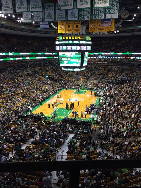 Boston Garden (Celtics Game) Nba Arenas, Celtics Game, Boston Aesthetic, Boston Garden, Best Nba Players, Marcus Smart, Celtics Basketball, Celtic Green, Celtic Pride