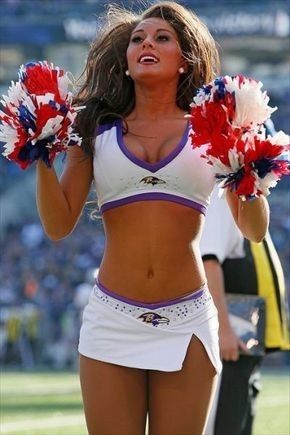 Baltimore Ravens Cheerleader Ravens Cheerleaders, Cute Cheer Pictures, Cute Cheerleaders, Football Cheerleaders, Cheerleader Girl, Cheer Girl, Grid Girls, Nfl Cheerleaders, Dance Teams