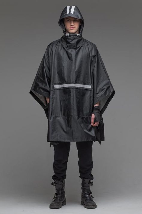 Hooded raincoat men black rain slicker rain poncho cape image 2 Cyberpunk Mode, Jedi Outfit, Poncho Raincoat, Raincoat Men, Jedi Cosplay, Sci Fi Clothing, Rain Slicker, Tech Wear, Waterproof Jacket Men