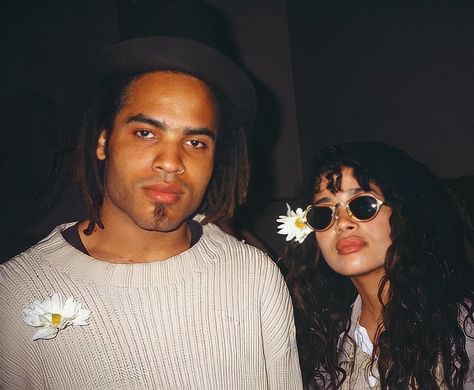 80/90s/00s on Instagram: “Lenny Kravitz and Lisa Bonet — early 90s” Lisa Bonet 90s Aesthetic, Lilakoi Moon, Faith Evans, Mary J Blige, Willow Smith, Lisa Bonet, Toni Braxton, Lil Kim, Tyra Banks