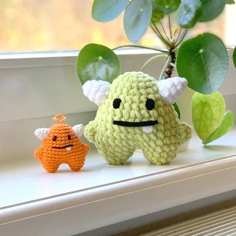 Toy Sewing Patterns, Monster Amigurumi, Crochet Toys Free Patterns, Christmas Crochet Patterns Free, Toy Sewing, Crochet Toys Free, Crochet Monsters, Mini Monster, Crochet Amigurumi Free Patterns