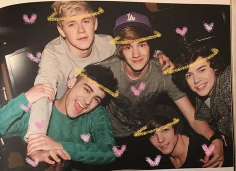 One Direction Comfort Pictures, One Direction Edits Aesthetic, One Direction Widget, 1 Direction Aesthetic, One Direction Profile Picture, One Direction Laptop Wallpaper, One Direction Pfp, One Direction Icons, Pink One Direction