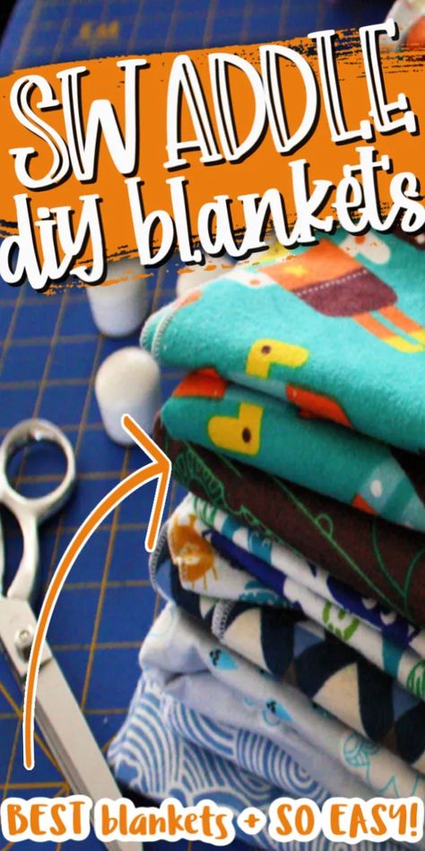 Swaddle Blanket Tutorial, Diy Blankets, Couture Bb, Swaddling Blankets, Blanket Tutorial, Baby Swaddle Blanket, Whip Stitch, Diy Bebe, Baby Sewing Projects