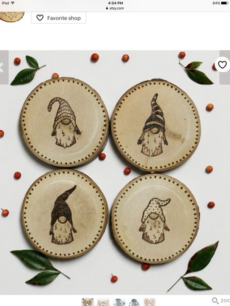 Gnome Coasters, Wood Burning Tips, Wood Burning Patterns Stencil, Wood Burning Stencils, Wood Burning Techniques, Swedish Tomte, Wood Burn Designs, Wood Slice Crafts, Gnome Gift