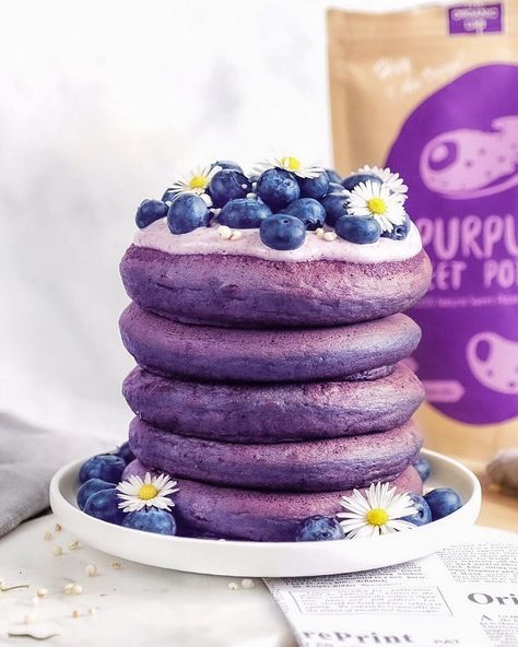 Ella on Instagram: “Fluffy pancake recipe with purple sweet potato powder from @theorganiclab.eu * 250 g soy milk * 1 egg | flax egg * 1 tbsp coconut oil *…” Sweet Potato Powder, Fluffy Pancake Recipe, Purple Sweet Potato, Sweet Potato Pancakes, Purple Food, Purple Potatoes, Flax Egg, Purple Sweet Potatoes, Pancakes Ingredients