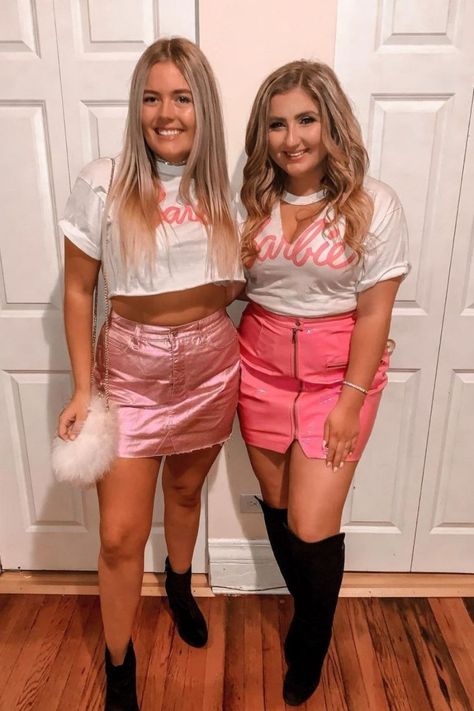 2023 Halloween Costume Ideas, All Black Halloween Costume, Black Dress Halloween Costume, Pink Halloween Costumes, Stylish Black Dress, Black Halloween Costumes, Best Halloween Costumes Ever, Barbie Halloween Costume, Funny Couple Halloween Costumes