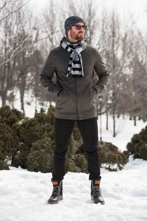 2024 Guide to winter closet items for men 15 ideas Snow Outfit Men, Winter Outfits Snow, Trendy Winter Fashion, Winter Outfits For School, Winter Schnee, Winter Outfits Cold, Outfits Hombre, Snow Outfit, Mens Winter Boots