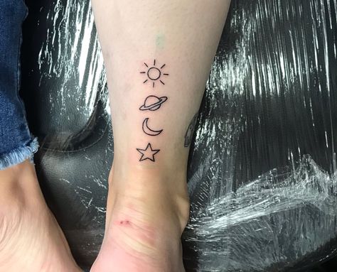 #star #moon #sun #planet Planets Tattoos, Moon Star Tattoo, Star Tattoo Meaning, Tattoo Sonne, Planet Tattoo, Saturn Tattoo, Moon Sun Tattoo, Earth Tattoo, Stars Tattoo