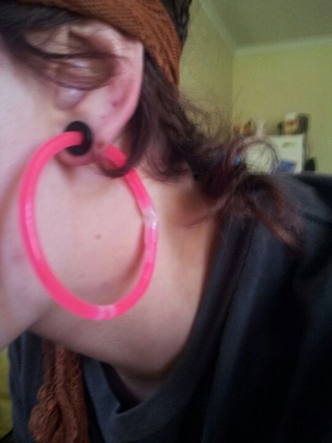 Lol people with stretched ears should do this at raves and stuff  It's a good idea :p lol 2g Stretched Ears, Stretched Ears, Glow Sticks, Dark Fashion, Tattoos And Piercings, Piercings, Hoop Earrings, Good Things, Tattoos