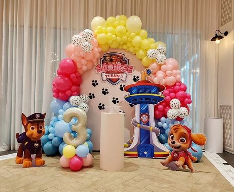 Sims Luv Creations (@simsluvcreations) • Instagram photos and videos Birthday Balloon Backdrop, Party Setup, Paw Patrol Birthday Party, Kuching, Paw Patrol Birthday, Balloon Backdrop, Birthday Balloons, 3rd Birthday, Paw Patrol