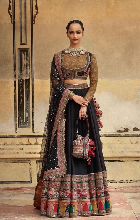 #sabyasachi #sabyasachijewelry #theworldofsabyasachi #CLxSabyasachi #wintercollection #indianbridal #indianbride #indianwedding Anarkali Sabyasachi, Mastani Dress, Traditional Chaniya Choli, Modern Lehenga, Sabyasachi Lehenga, Indian Outfits Lehenga, Nikkah Dress, Wedding Lehenga Designs, Indian Bride Outfits