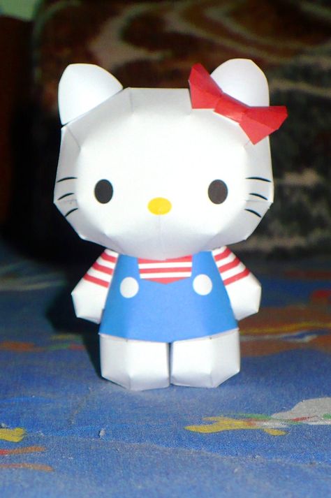 Hello Kitty papercraft by IGDLTV on DeviantArt Hello Kitty Papercraft Templates, Hello Kitty Printables Templates, Diy Hello Kitty Crafts Paper, How To Make Hello Kitty, Hello Kitty Cardboard Craft, Papercraft Kitty, Hello Kitty Arts And Crafts, Hello Kitty Paper Craft, Hello Kitty Crafts Paper