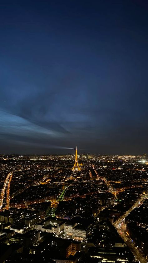 📍Tour Montparnasse • • • #paris #parisian #light #lights #shinebright #town #champselysees #toureiffel #eiffel #eiffeltour #torreeiffel #france #trip #holiday #aesthetic #aestheticphotos #photography #streetphotography Paris Homescreen, Paris Aesthetic Photos, Tour Eiffel Aesthetic, Paris Instagram Story, Aaron Core, Paris Girls Trip, Birthday In Paris, Montparnasse Paris, Anastasia Broadway