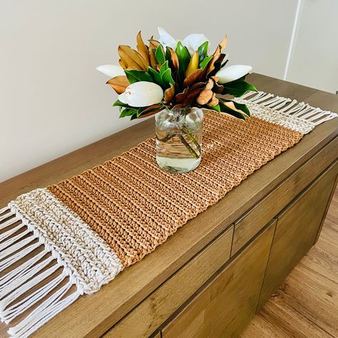 Farmhouse Macrame, Table Runner Farmhouse, Dining Table Runner, Crochet Table Mat, Macrame Table, Boho Table Runner, Boho Table, Macrame Table Runner, Crochet Table