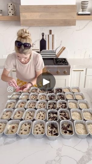 2.4M views · 1.1K reactions | This is the best banana bread recipe out there! They’re easy, light, moist, and fluffy. You can make banana loaves or banana muffins. Mix it up with chocolate chips, pecans, walnuts, or Oreos. Let me know how you like it. You’re going to love this one and it freezes well for several weeks. Happy baking! 

BANANA BREAD

1 1/2 cups sugar (300 g)
6 tablespoons butter (85 g)
6 tablespoons oil (3 oz/90 mL)
3 eggs
1 1/2 cups mashed, ripe bananas (12 oz)
3/4 cup sour cream (6 oz)
1 1/2 teaspoons vanilla (7.5 g)
2 1/4 cups flour (270 g)
1 1/2 teaspoons baking soda (7.5 g)
3/4 teaspoons salt (3.75 g)

350° 40-55 minutes (loaves)
15-20 minutes (muffins) 
25-30 minutes (mini loaves)

#bananabread #bananamuffins #bananabreadrecipe #bakingreel #bakingvideo #baking #dessert Easy Mini Banana Bread Loaves, Gifting Banana Bread, Banana Bread Packaging, Mini Banana Bread Loaves, Baking Banana Bread, Cheap Homemade Gifts, Baking Banana, The Best Banana Bread Recipe, Best Banana Bread Recipe