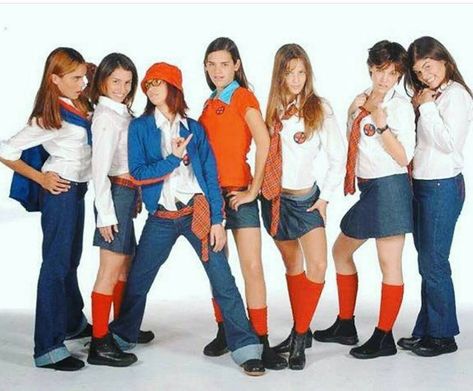 Rebelde Costume Halloween, Custome Ideas, Teen Novels, Rebelde Way, Joo Hyuk, Super Funny, Cristiano Ronaldo, Movies Showing, Girly Things