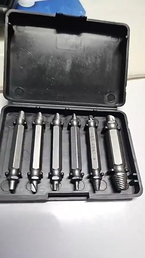 Check out this video Men,Damaged Screw Extractor Set from Am Boy Screw Extractor, Guy Gifs, Screw