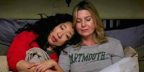 Cristina And Meredith, Meredith And Christina, Lady Violet, Greys Anatomy Characters, Just Good Friends, Throwback Pictures, Cristina Yang, Grey Anatomy Quotes, Grey's Anatomy Quotes