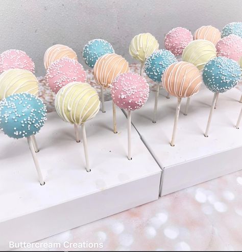 Pastel Color Dessert Table, Pastel Treats Desserts, Pastel Desserts Table, Pastel Color Birthday Party Decorations, Genderal Revel Ideas, Pastel Cake Pops Ideas, Pastel Treat Table, Pastel Theme Baby Shower Ideas, Sweet One Cake Pops