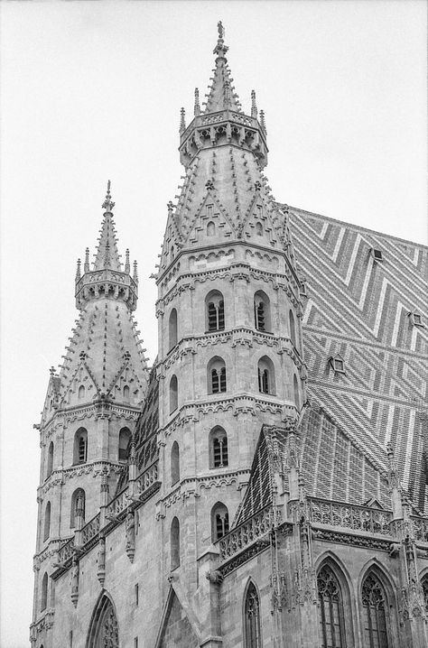 1137-1511.St.Stephens Cathedral. Vienna.Austria. The current Romanesque and Gothic form of the cathedral,seen today in the Stephansplatz, was largely initiated by Duke Rudolf IV (1339-65) and stands on the ruins of 2 earlier churches,the first a parish church consecrated in 1147. Heidentürme (Stephansdom) St Stephens Cathedral Vienna, Vienna Cathedral, St Stephen's Cathedral Vienna, 14th Century Art, St Stephen, Saint Stephen, Reference Pics, The Ruins, Zadar