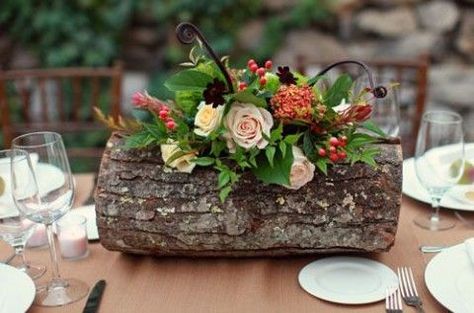 Woodland Wedding Centerpieces, Wood Wedding Decorations, Garden Wedding Bouquet, Table Floral Arrangements, Wedding Vase Centerpieces, Succulent Bouquet, Fall Wedding Centerpieces, Garden Wedding Decorations, Wedding Table Flowers