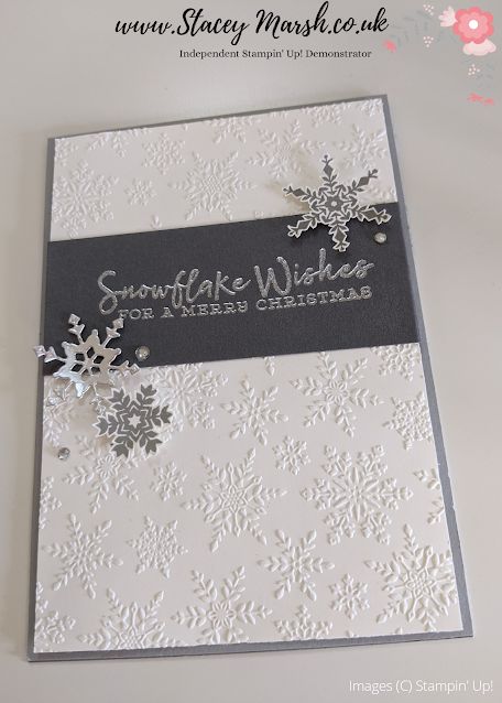 Snowflake Embossing Folder Cards, Snowflake Embossing Folder, Snowflake Ideas, My Colour Palette, Stampin Up Weihnachten, Snowflake Cards, Christmas Card Inspiration, Christmas Card Art, Homemade Christmas Cards