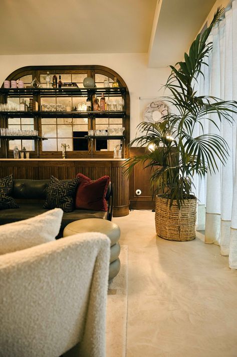 Soho Club House Spotify Camp Nou — Openhouse Magazine Members Club Aesthetic, Private Members Club Aesthetic, Country Club House, Apartment Clubhouse, Openhouse Magazine, Soho Club, Soho House Barcelona, Country Club Aesthetic, Members Club