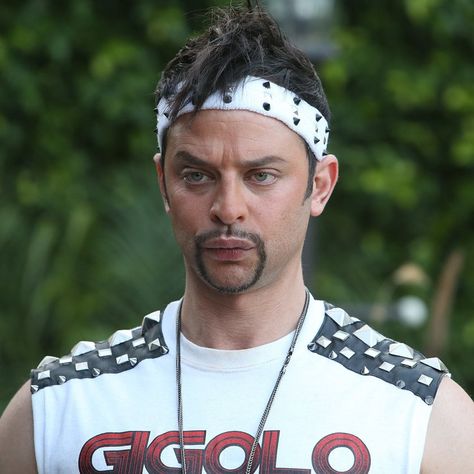 Kroll Show, Nick Kroll, Film Critic, Lindsay Lohan, Cancun Mexico, Comedy Central, Real Life Stories, Comedians, Indonesia