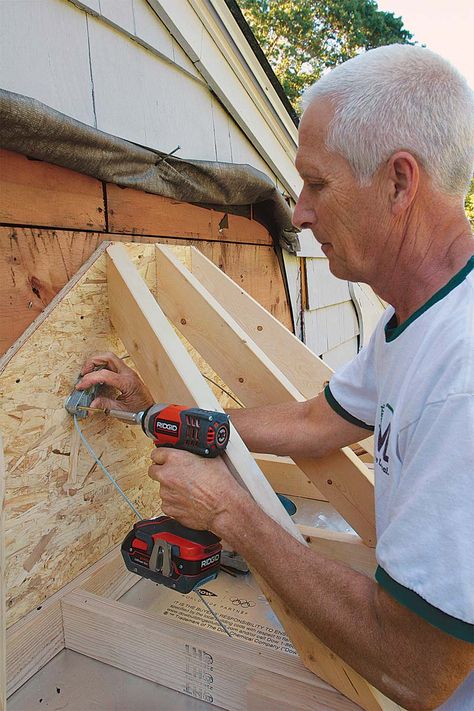 How to Install a Bay Window: Part 1 - Fine Homebuilding Bay Window Diy, Bay Window Installation, Bay Window Exterior, Box Bay Window, Cedar Shingle Siding, Window Exterior, Rigid Insulation, Roof Sheathing, Fine Homebuilding