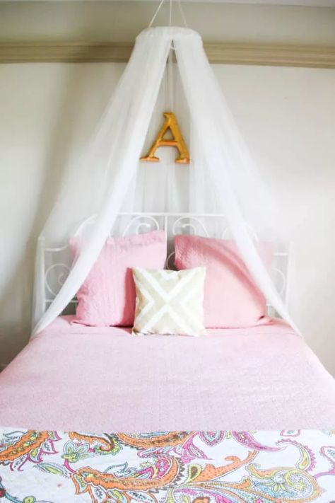 DIY Bed Canopy {An Easy Way to Make Your Own Bed Canopy} Bed Canopy Frame, Diy Bed Canopy, Make Bed, Bed Net, Diamond Tufted Headboard, Canopy Bed Diy, Hippie Bedding, Canopy Frame, Diy Canopy