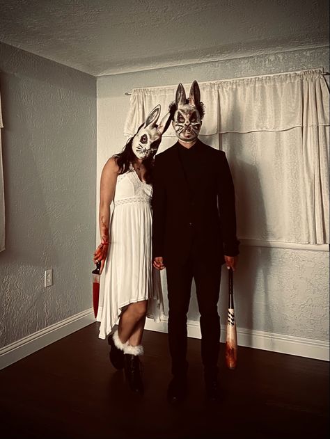 scary halloween couples costume simple unique Scary Couple Costume Ideas, Bunny Couple Costume, Scary Couple Costume, Couples Halloween Costumes Scary, Couples Halloween Costume Scary, Halloween Costumes Couples Scary, Couple Halloween Costumes Scary, Scary Couple Halloween Costumes, Scary Couples Costumes