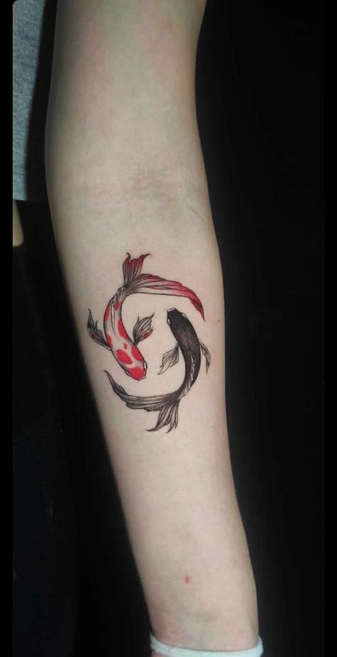 Tattoo peces koi |  yin yang tattoo design couple Koi Tatoos, Koi Yin Yang Tattoo, 2 Koi Fish Tattoo, Yin Yang Tattoo Design, Koi Fish Tattoo Forearm, Koi Yin Yang, Pez Koi Tattoo, Karp Koi, Arrow Tattoos For Women