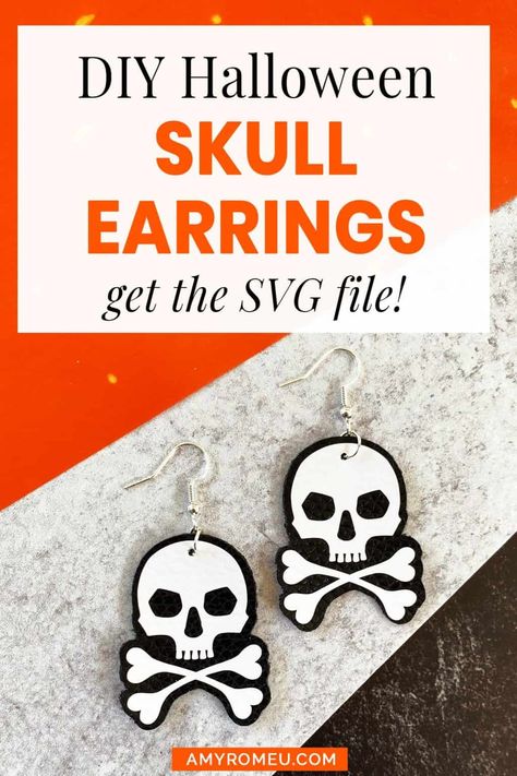 Cricut DIY Halloween Skull Earrings Tutorial. Get the SVG cut file at amyromeu.com Deadly Nightshade Flower, Diy Halloween Skull, Nightshade Flower, Shirt Svgs, Halloween Svgs, Cricut Earrings, Deadly Nightshade, Diy Leather Earrings, Free Svgs