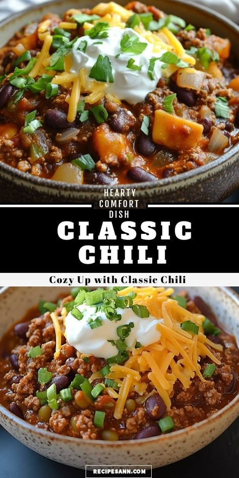 There's nothing quite like a warm bowl of classic chili to cozy up with on a chilly day! Packed with flavor and topped with cheese, sour cream, and fresh herbs, this dish is a true comfort food. Perfect for gatherings or a quiet night in. Let's dive into this easy recipe that's sure to become a family favorite! Chili Easy Crockpot, Crockpot Chili Recipe, Cheesy Broccoli Rice Casserole, Classic Chili Recipe, Cheesy Broccoli Rice, Classic Chili, How To Make Chili, Chili Recipe Crockpot, Best Chili Recipe