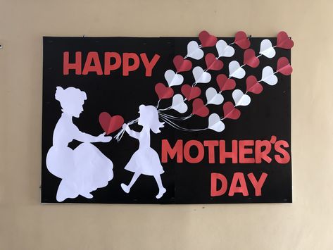 Mother's Day Board Decoration Ideas Shoe, Mother’s Day Bulletin Board Idea, Mother's Day Board Decoration Ideas, Mothers Day Board Decoration, Happy Mothers Day Decoration, Mothers Day Bulletin Board Ideas, Mothers Day Bulletin Board, Bulletin Board Decoration Ideas, Board Decoration Ideas