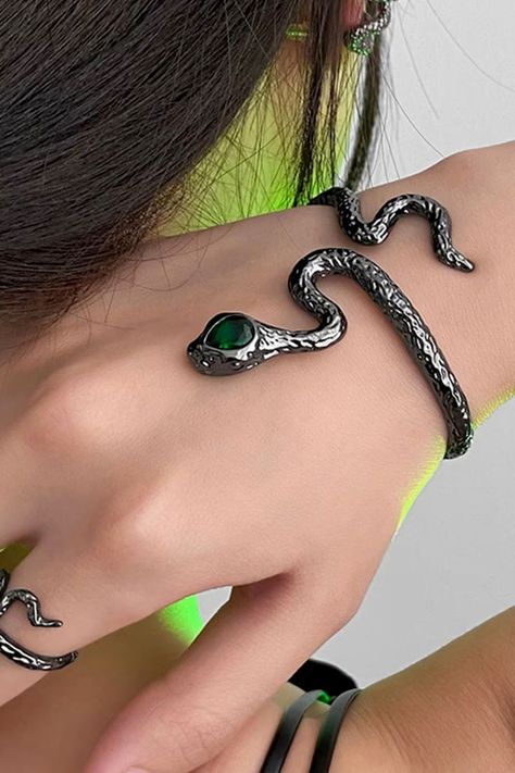 Black Serpent, Serpent Bracelet, Monster Energy Girls, Serpent Jewelry, Snake Lovers, Emerald Eyes, Wacky Hair, Key Jewelry, Gothic Accessories